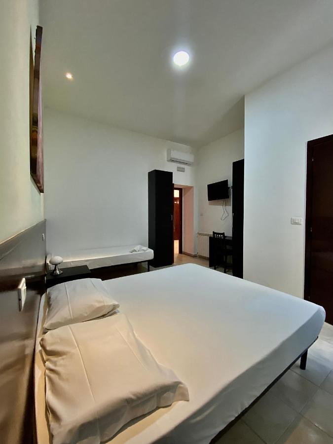 Triple Room with Private Bathroom