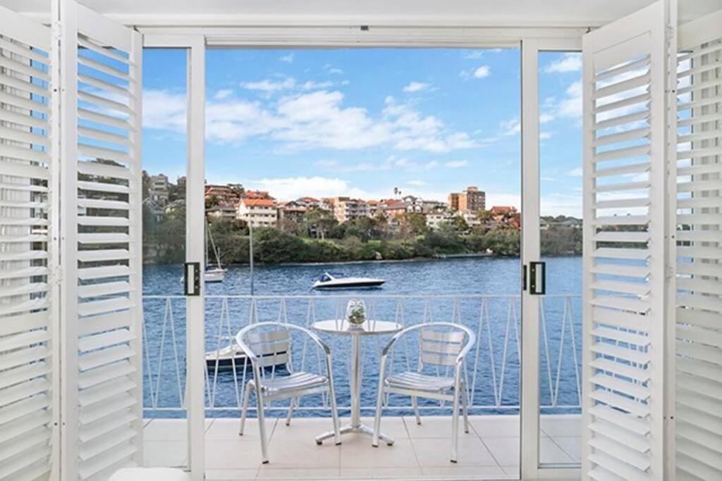 B&B Sydney - BADEN - Absolute Water Front Sydney Harbour Studio - Bed and Breakfast Sydney