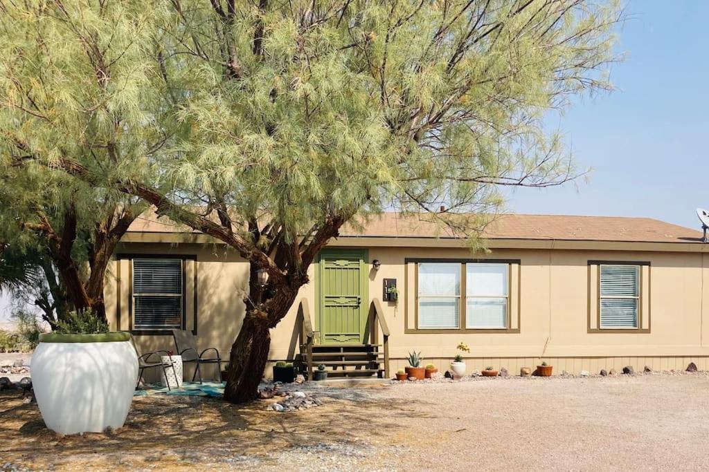 California Hot Springs 1 Bedroom - Bed and Breakfast