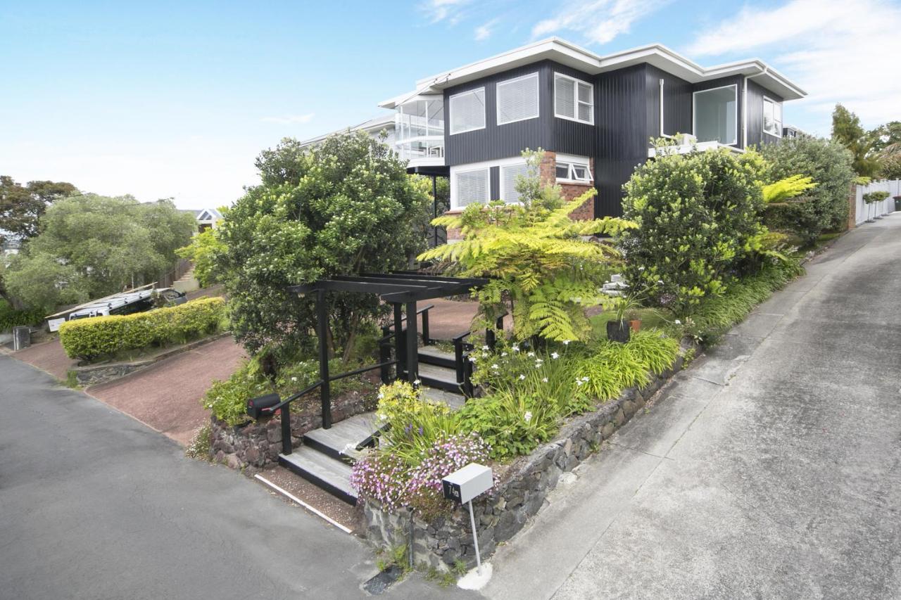 Kohimarama Beach Bed & Breakfast - Bed and Breakfast