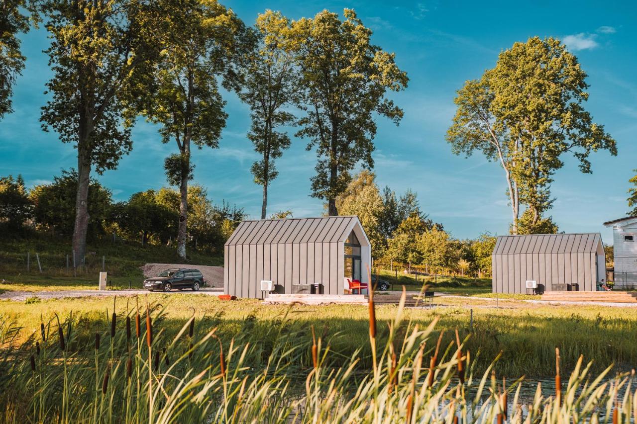 PullanHouse Laima - small and cosy lakeside holiday house - Bed and Breakfast