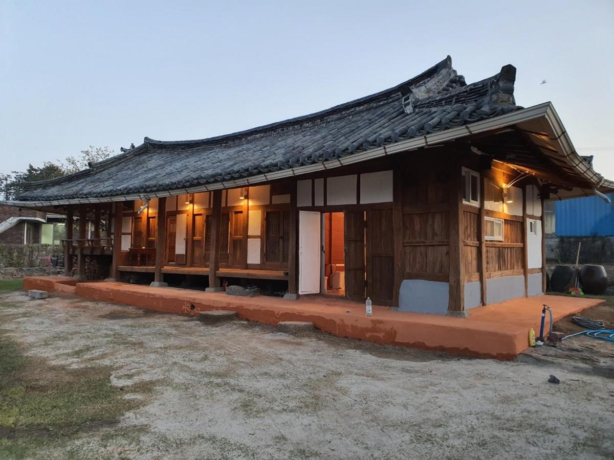 Big Blue House - B&B Boseong