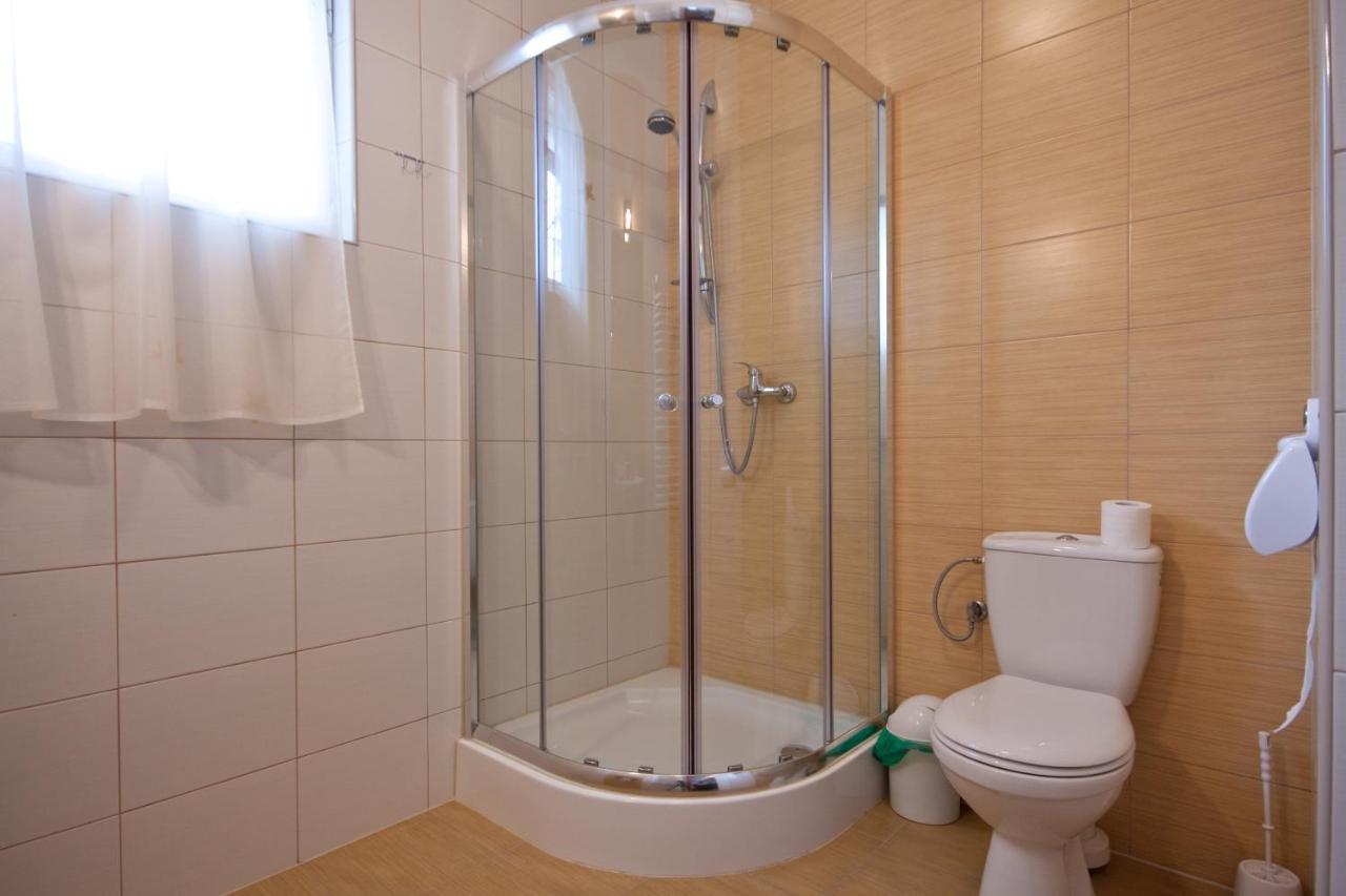 Chambre Double Standard avec Salle de Bains Commune