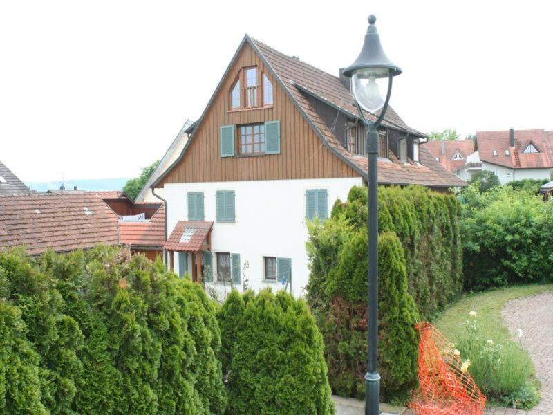 B&B Gaienhofen - Ferienwohnung Holl-Horn - Bed and Breakfast Gaienhofen