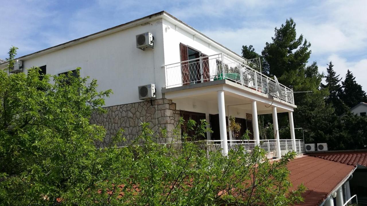 Apartamento de 2 dormitorios