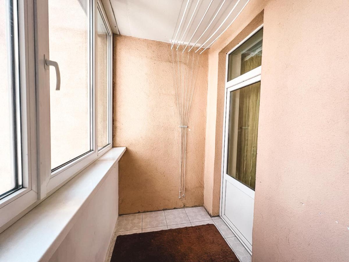 Cozy apartments on the Left Bank - B&B Kyiv