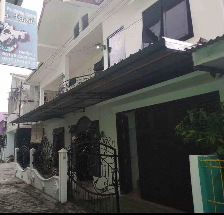 B&B Yogyakarta - Grapyak Homestay Syariah - Bed and Breakfast Yogyakarta