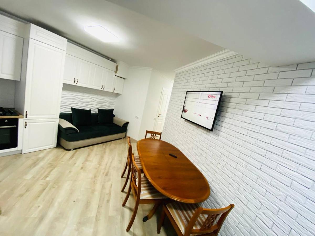 Central Eco View Apartment - Chambres d’hôtes Chişinău