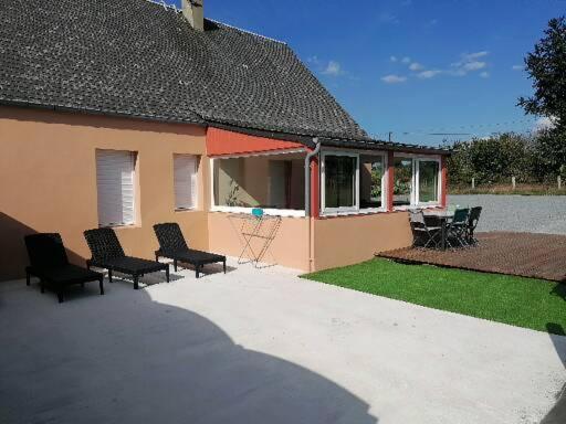 B&B Gavray - Gite de la Courtoisie - Bed and Breakfast Gavray