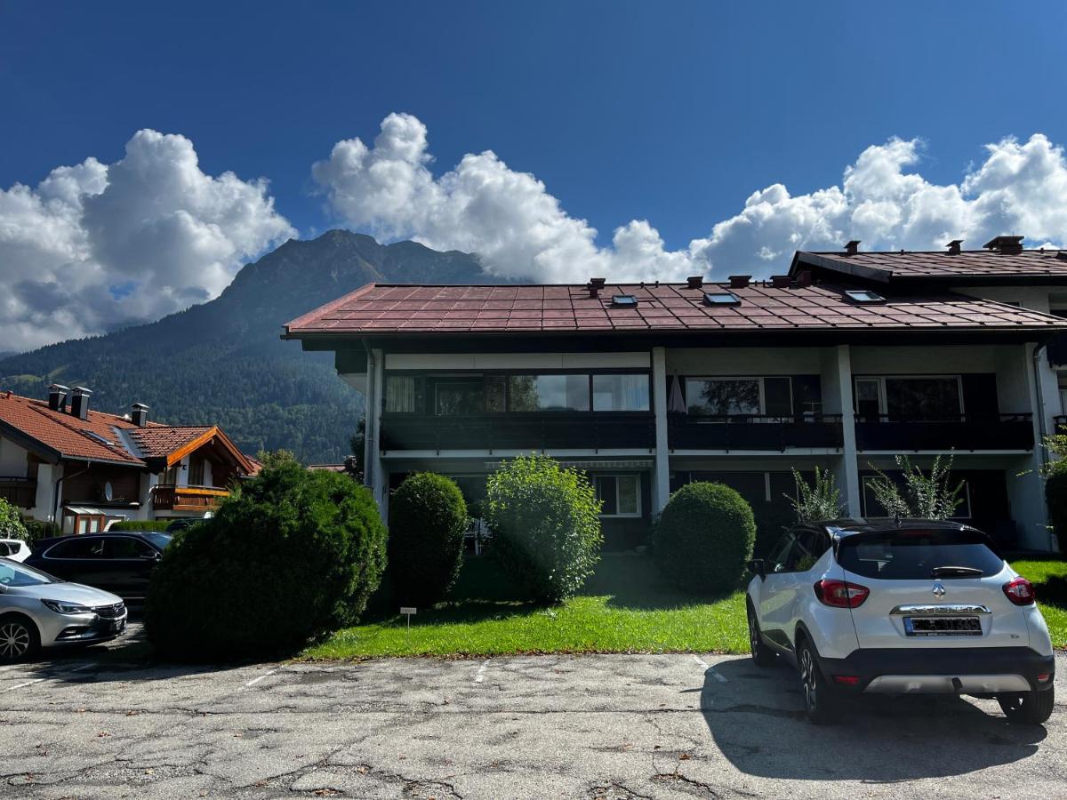 BERGFEX Söllerblick mit e-Bikes und Sommer-Bergbahnticket - B&B