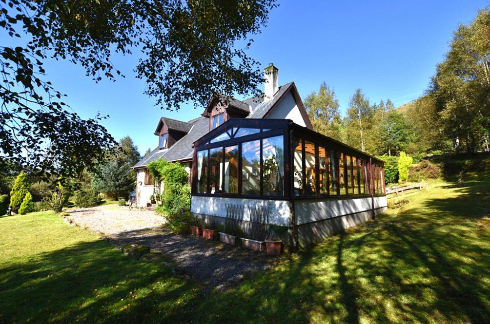 B&B Fort William - Tarmachan Cottage - West Highland Getaway - Bed and Breakfast Fort William