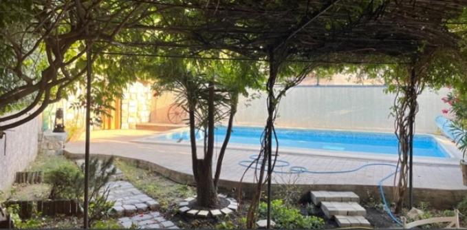 Le clos Roby maison avec piscine proche du centre historique - B&B Pézenas