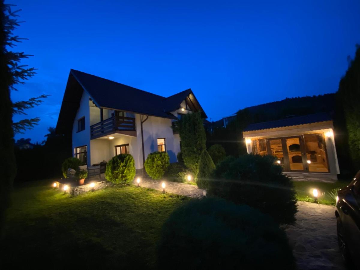Jack Residence Busteni - B&B