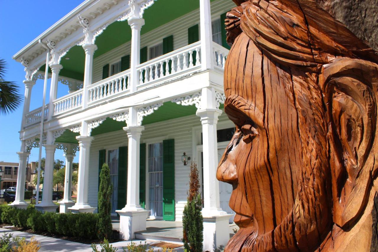 The George Manor - B&B