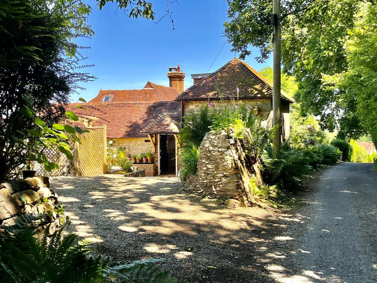 The Old Stables by inspirestays-com - B&B