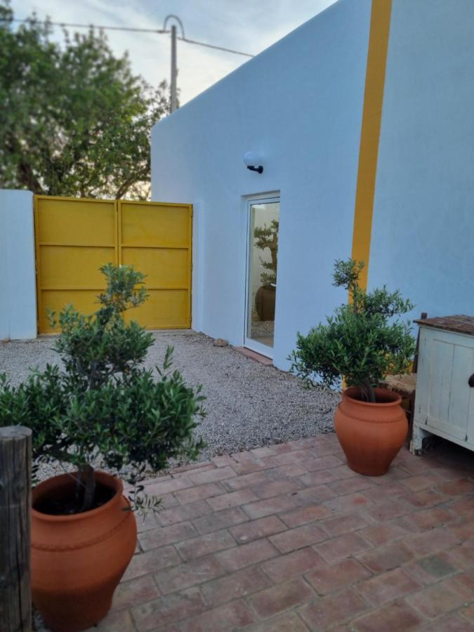 Cosy Guest House - Villa das Alfarrobas - B&B Algoz