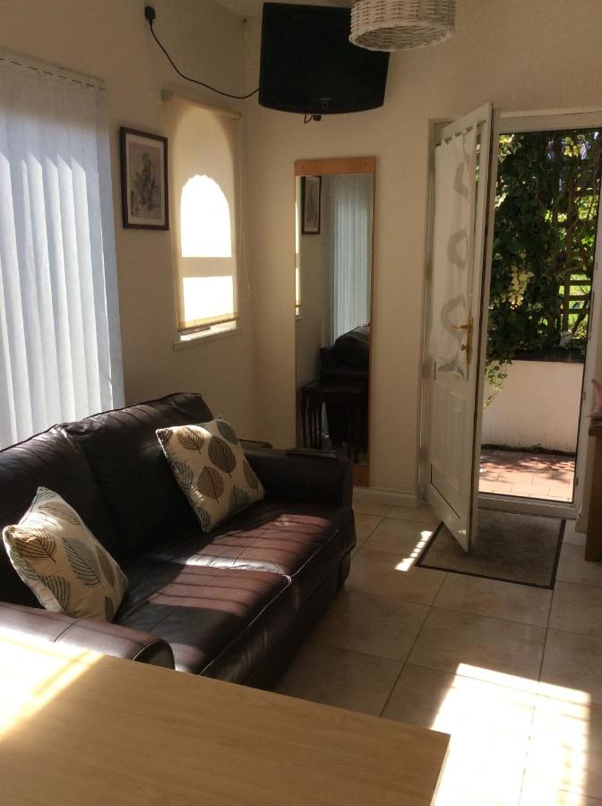 Studio (4 Adults)