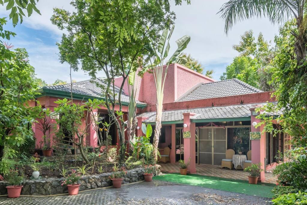Rosathorn Homestay San Kamphaeng - Chambres d’hôtes