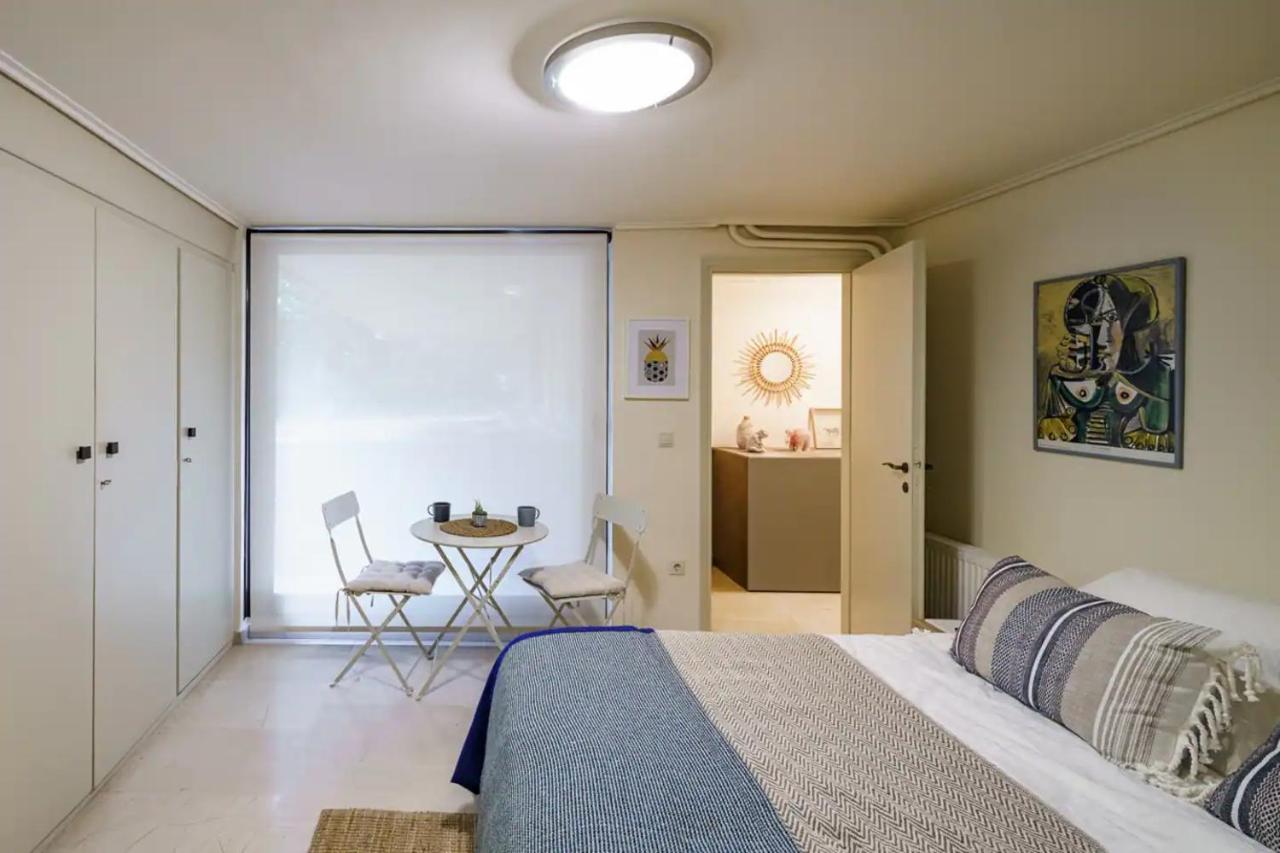 Studio Krinon - Paleo Psychiko - B&B