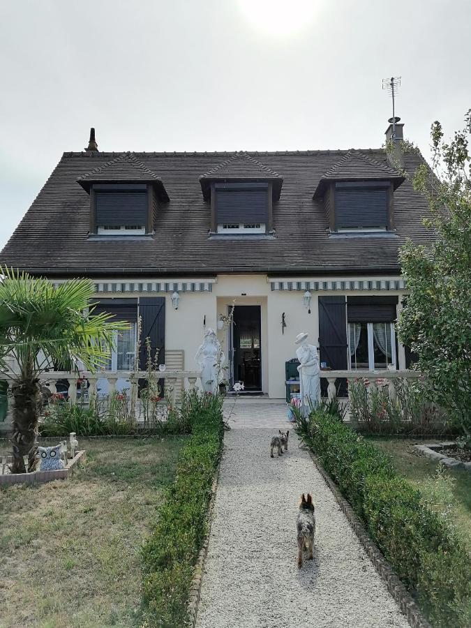 B&B Spay - Maison proche circuit 24h du mans - Bed and Breakfast Spay