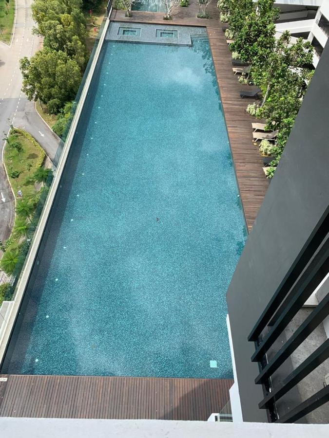 Kyra Homestay Centrus SOHO Cyberjaya *wifi and pool* - B&B Cyberjaya