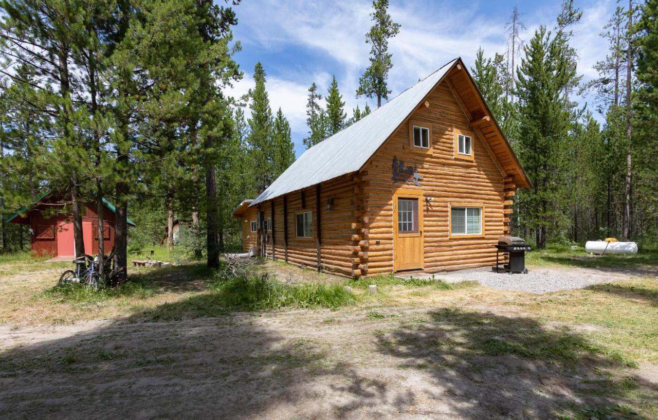 Hooter Hollow by KABINO Fire Pit Big Driveway SmartTV Grill WiFi - Chambres d’hôtes Island Park