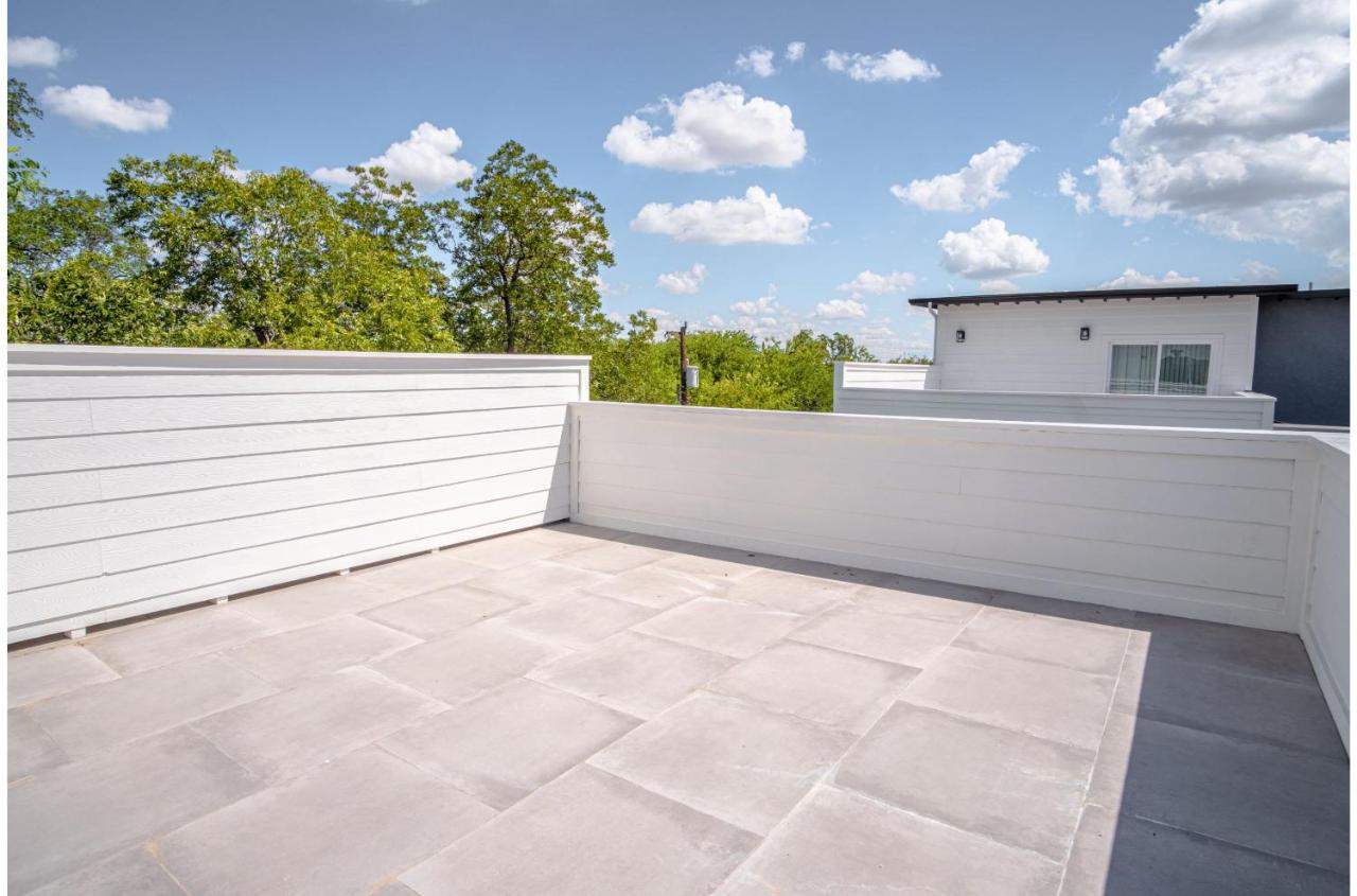 Gorgeous 3 BR 2 BA Near Amazing Downtown - B&B San Antonio