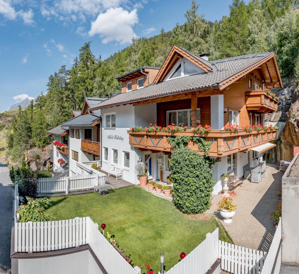 B&B Sölden - Apart Holiday - Bed and Breakfast Sölden