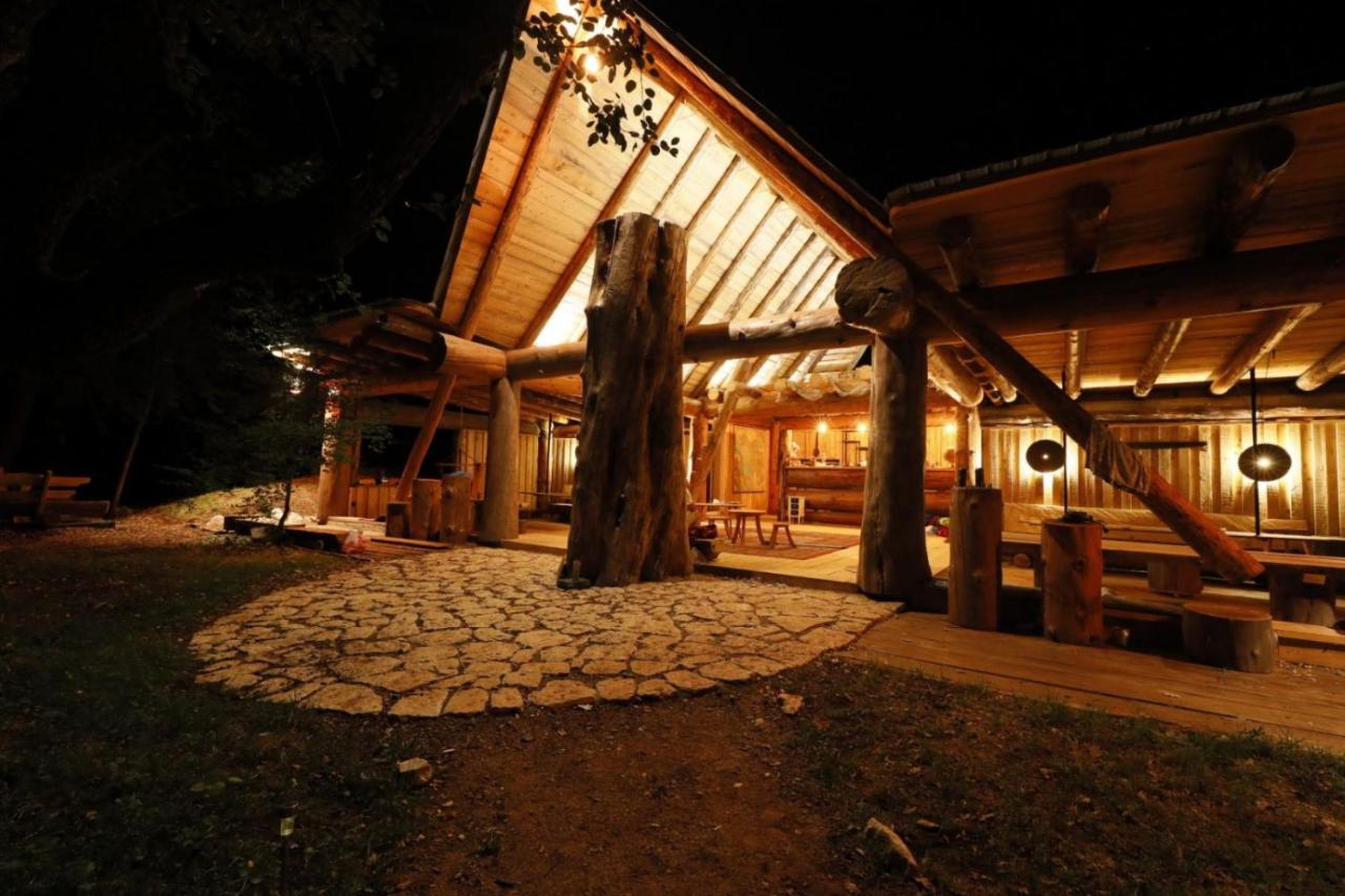 Camp Ćuk - B&B
