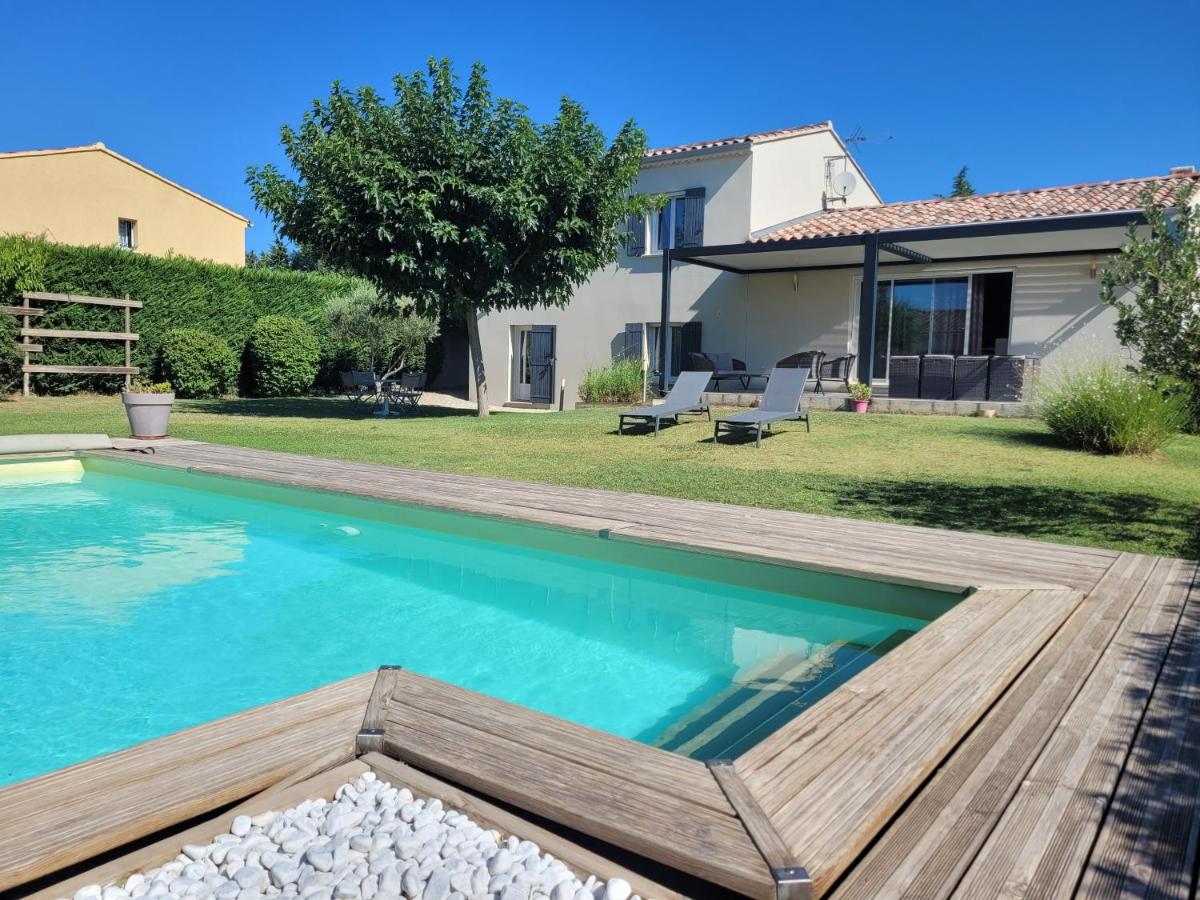 B&B Camaret-sur-Aigues - Villa de la Capèra - Bed and Breakfast Camaret-sur-Aigues