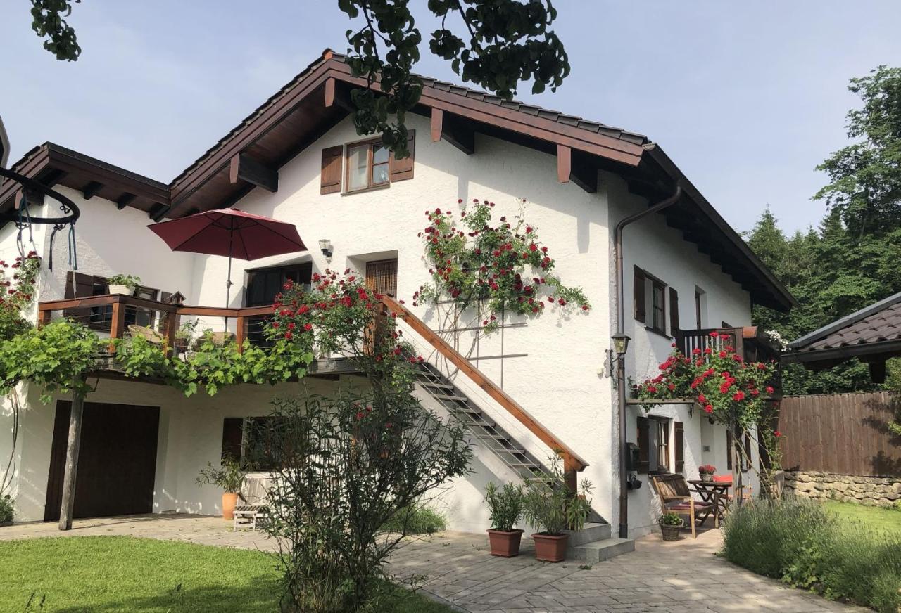 B&B Grassau - Ferienwohnung Achentraum - Bed and Breakfast Grassau