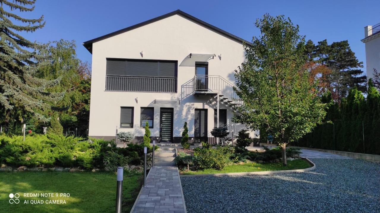 Lővér Vendégház Sopron - B&B Sopron