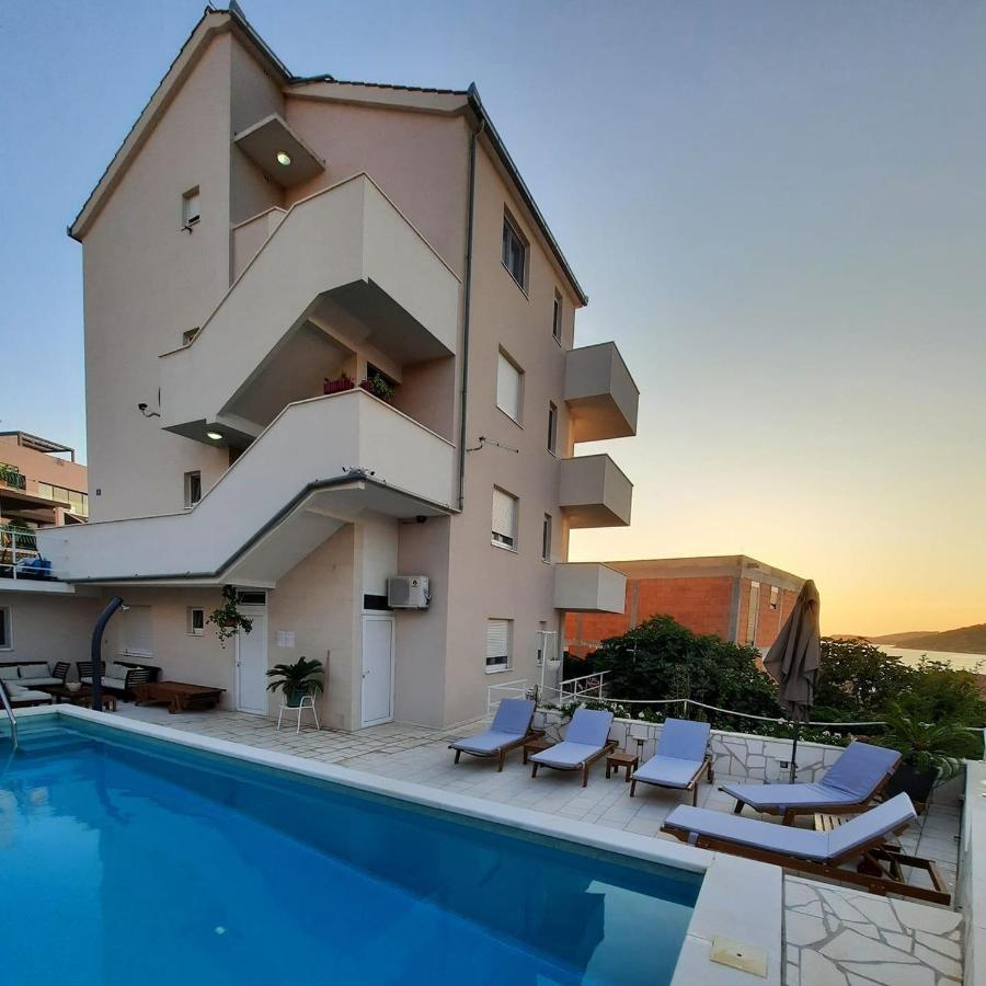 Villa Kata Razanj - B&B