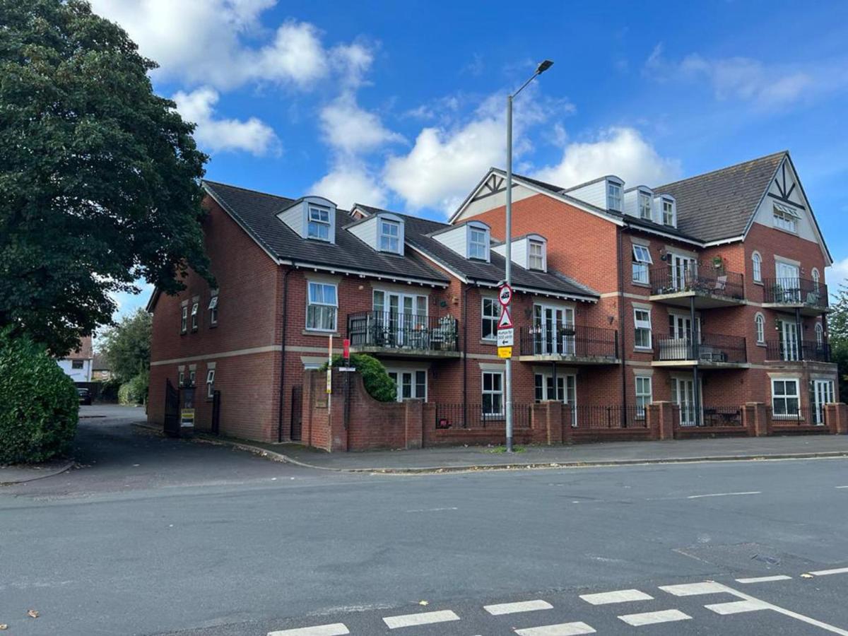 B&B Poulton-le-Fylde - Beautiful 2-Bed Apartment in Poulton-le-Fylde - Bed and Breakfast Poulton-le-Fylde