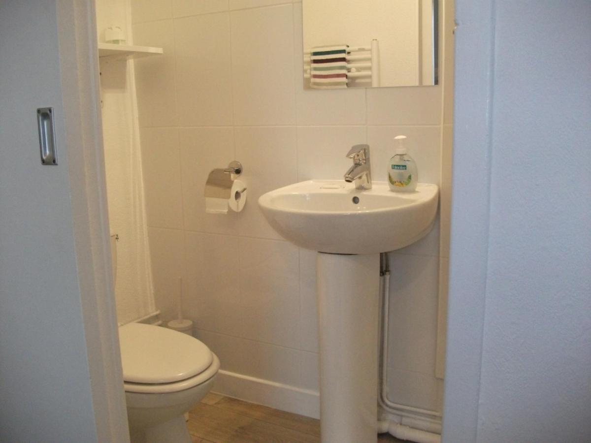 Basic Triple Room