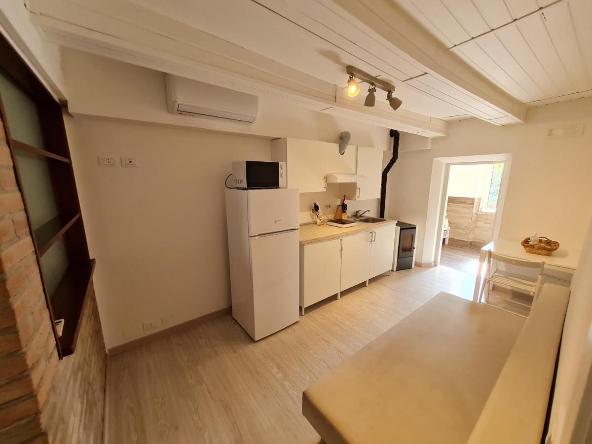 Al Castello - Aeroporto delle Marche - Ancona - B&B Falconara Marittima