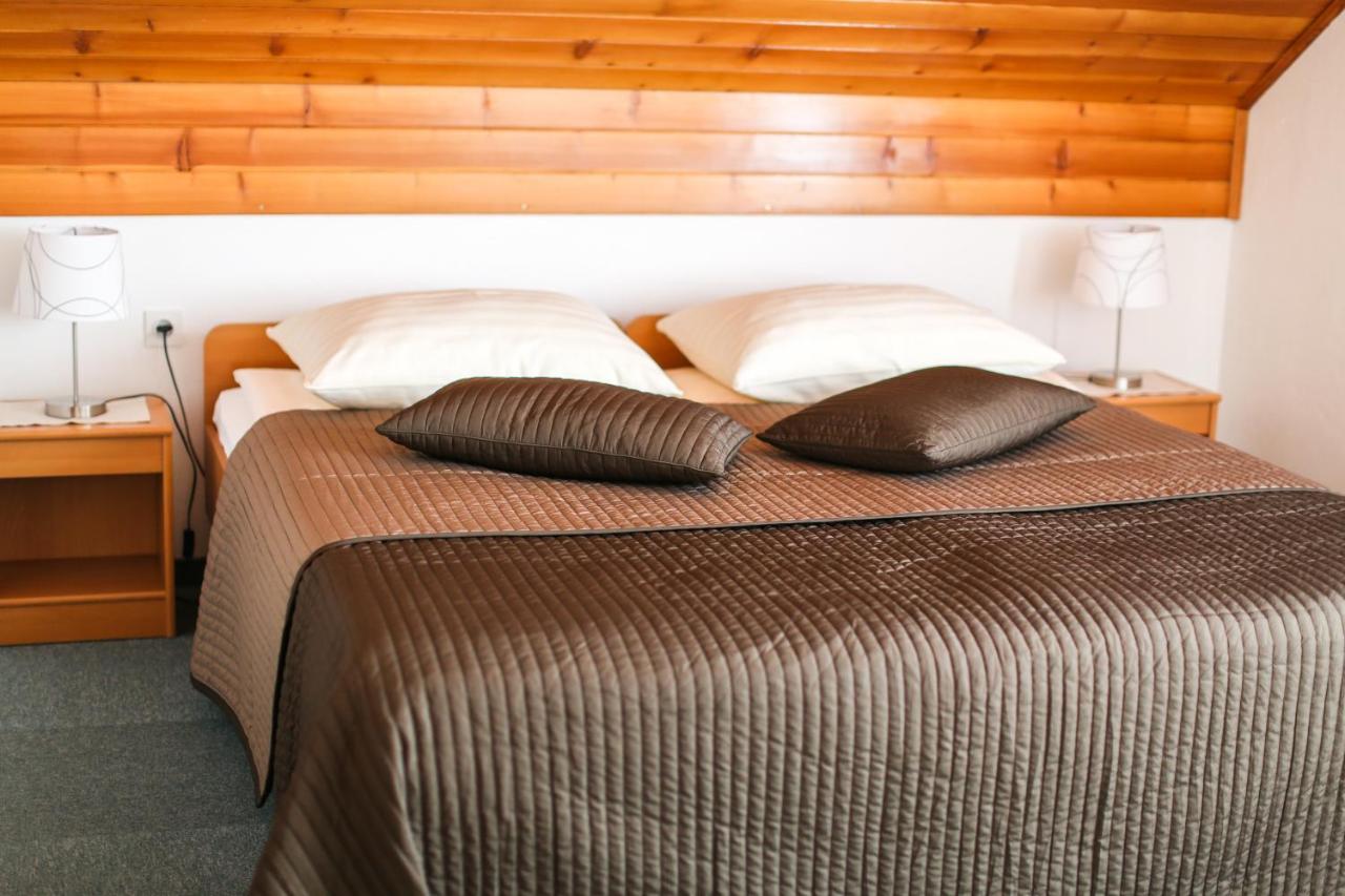 King Room with Mountain View