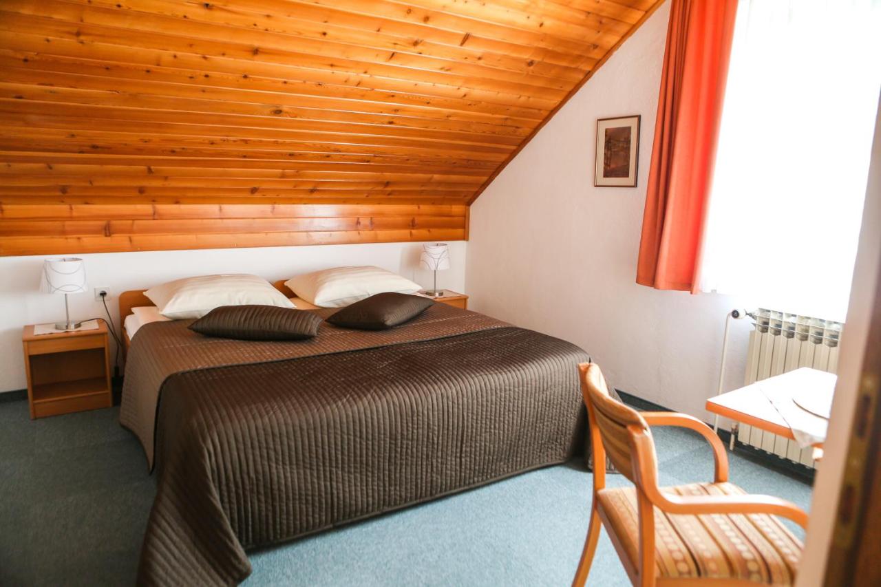 King Room with Mountain View