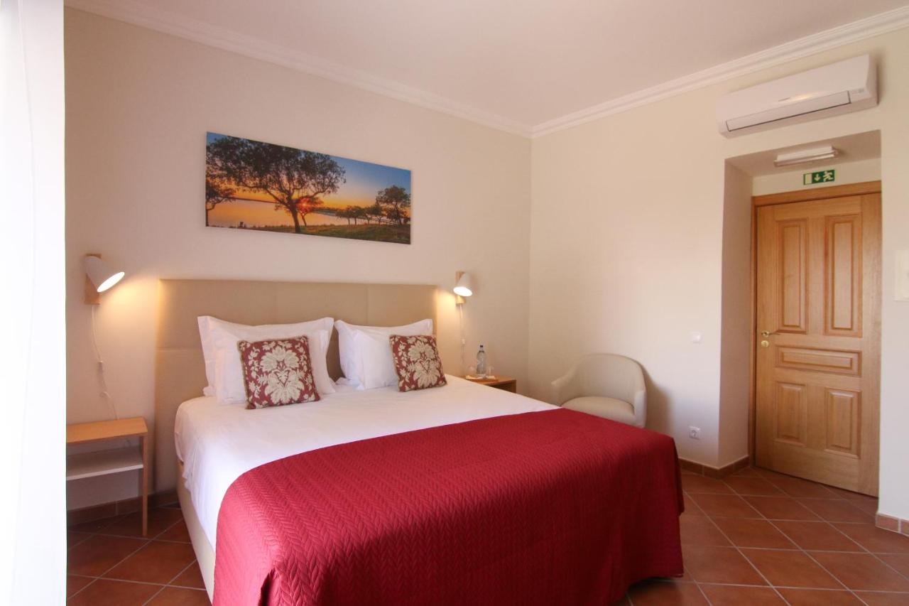 Suite with Garden View