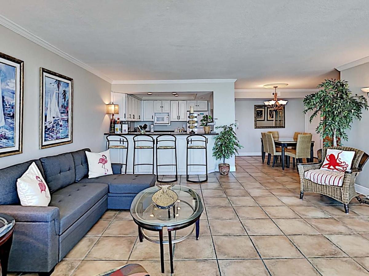 Sabine Yacht & Racquet #5E - B&B Pensacola Beach