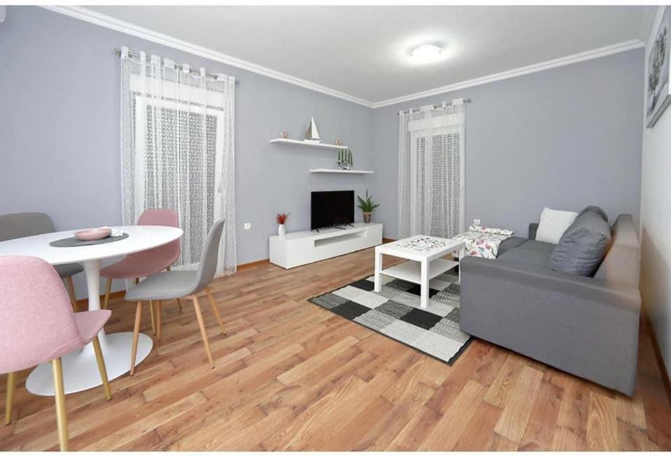 Apartments Nikić - B&B