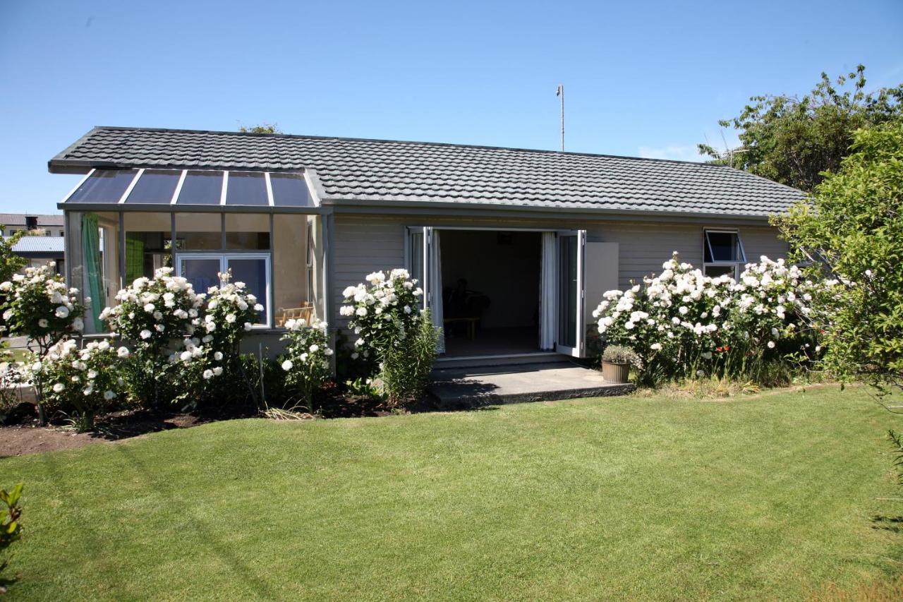 King Villa (Two Bedroom Holiday Home)