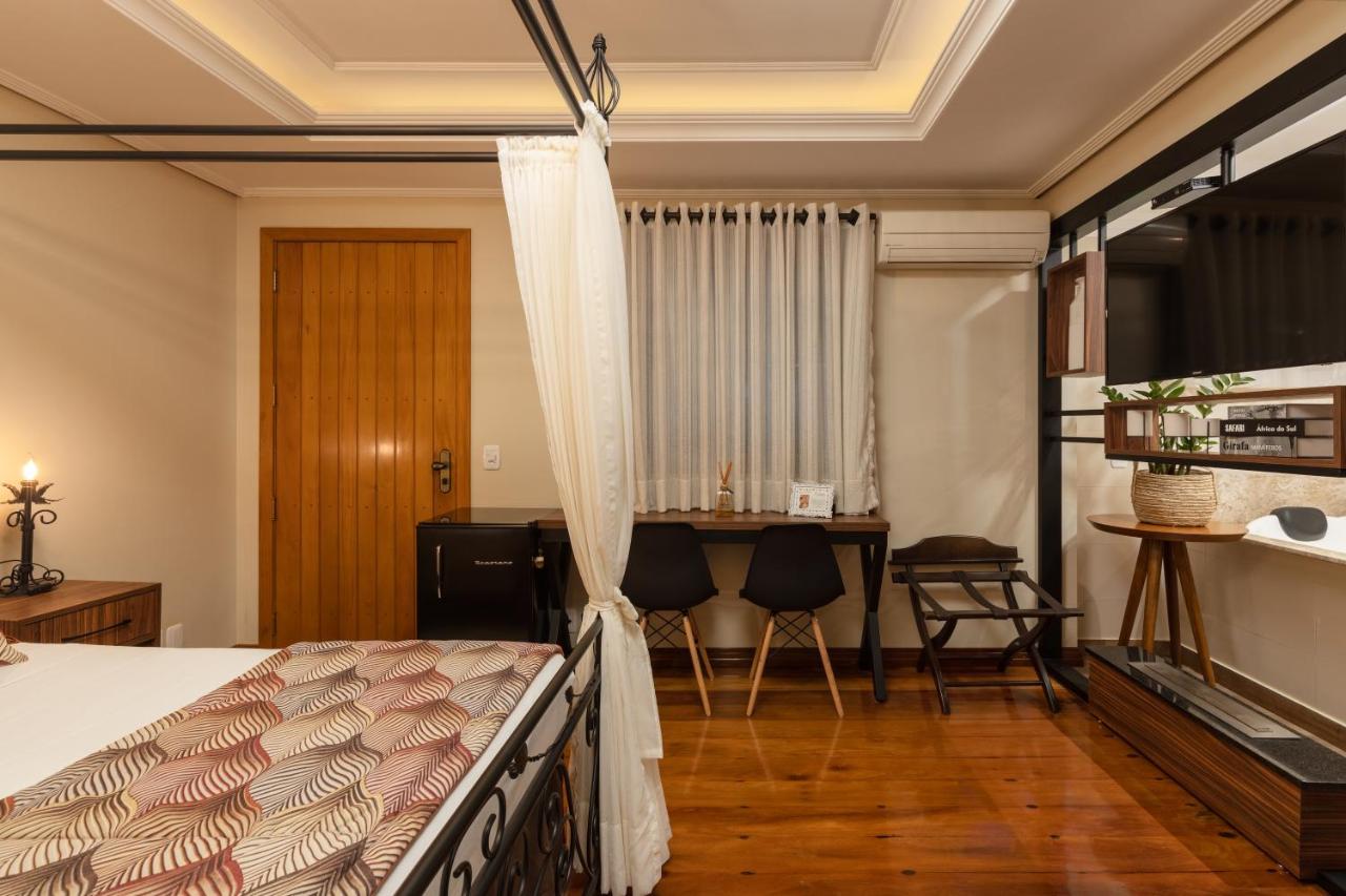 VIP Suite with Spa Bath