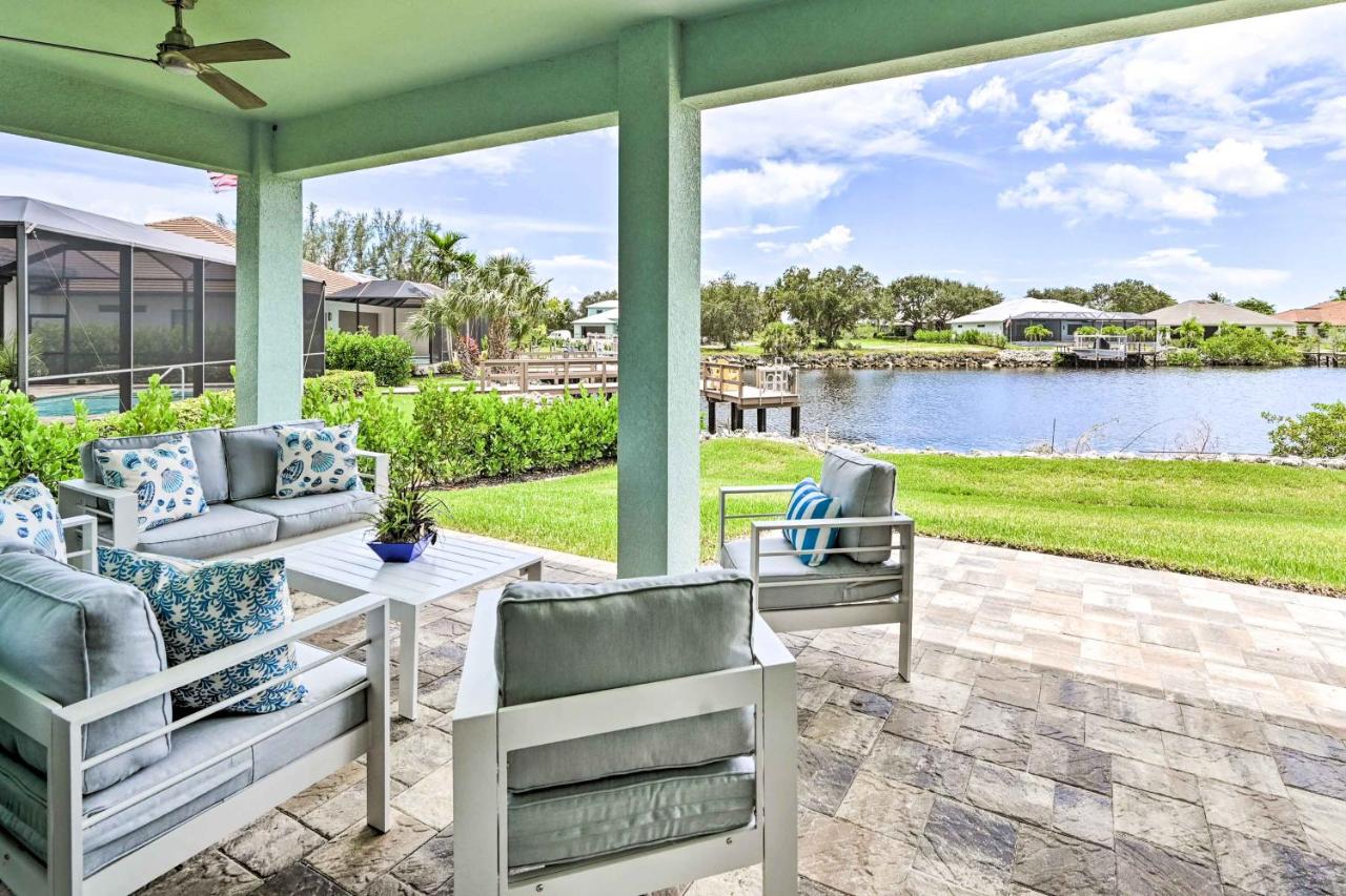 B&B Naples (Florida) - Luxurious Canal-Front Retreat with Game Room! - Bed and Breakfast Naples (Florida)