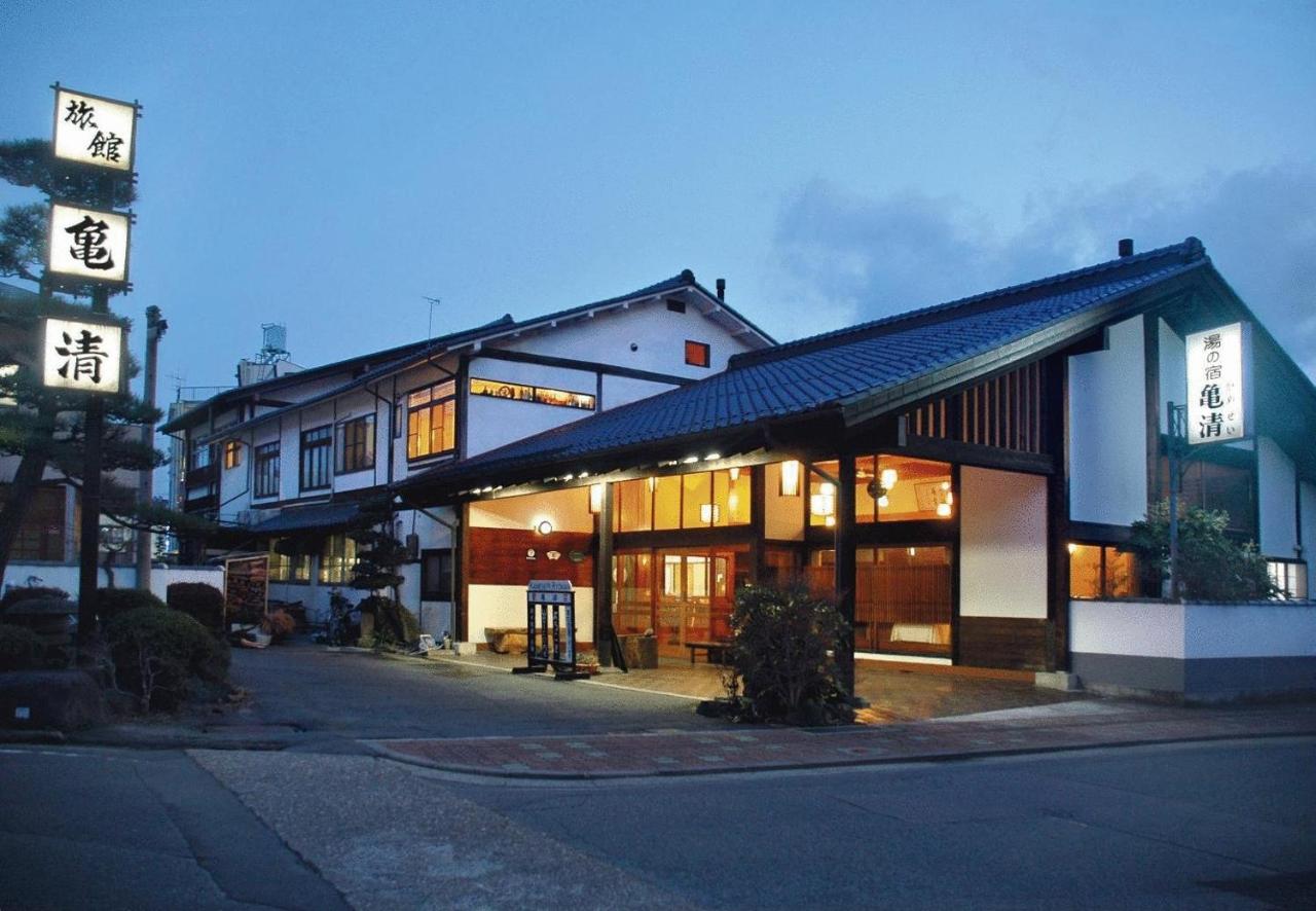 Kamesei Ryokan - B&B