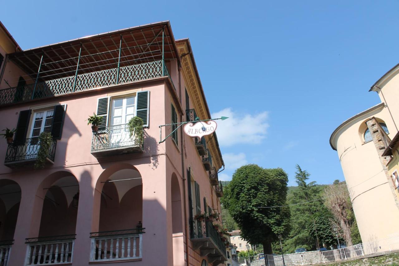 B&B Pieve di Teco - Albergo Dell'Angelo - Bed and Breakfast Pieve di Teco