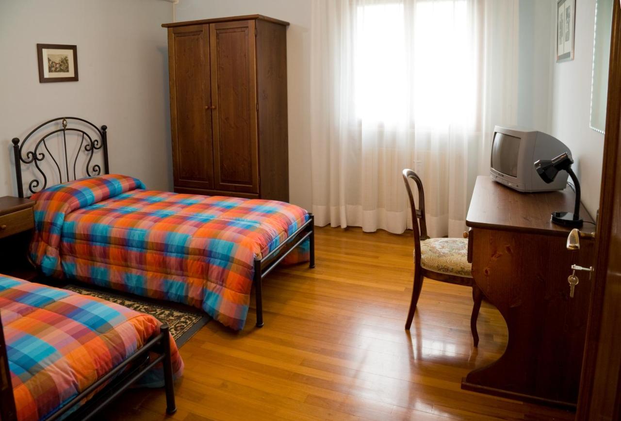 Chambre Double ou Lits Jumeaux