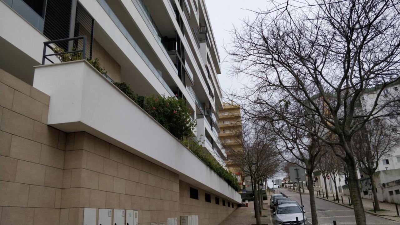 Apartamento na Praia com estacionamento - B&B Portimão