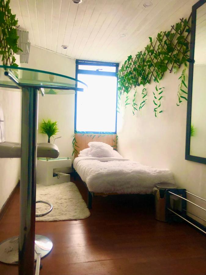 Single Room with Private Bathroom