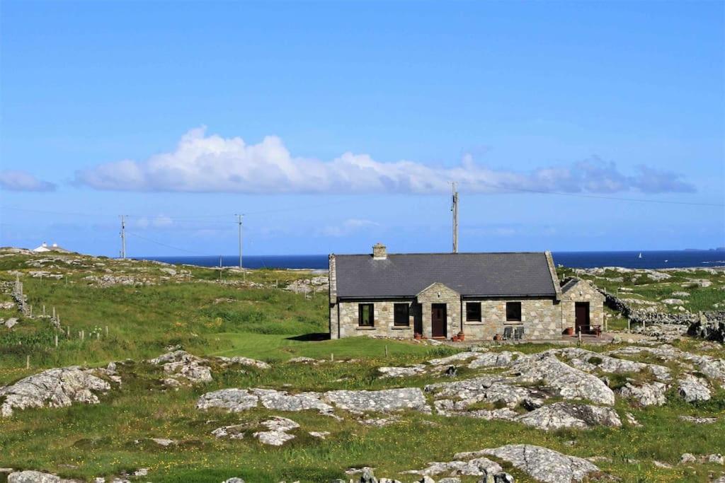 B&B Ballyconneely - Luxury Sea View Cottage Ballyconneely Winter Specials - Bed and Breakfast Ballyconneely